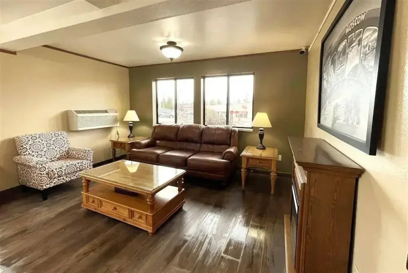 Super 8 By Wyndham Moscow / Pullman