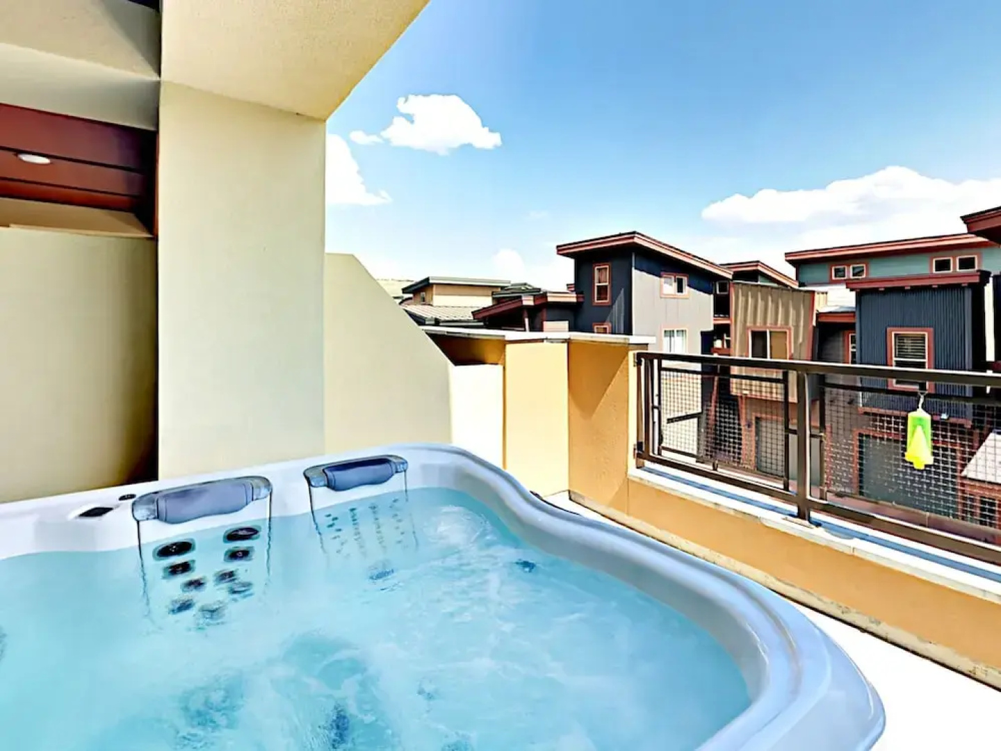 Mountain-View Newpark Terrace Condo by RedAwning