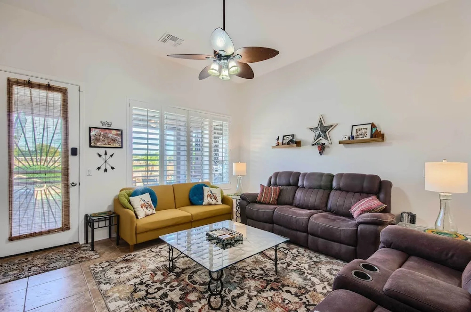 Heated Pool, Gas Grill & Yard: Phoenix Retreat!