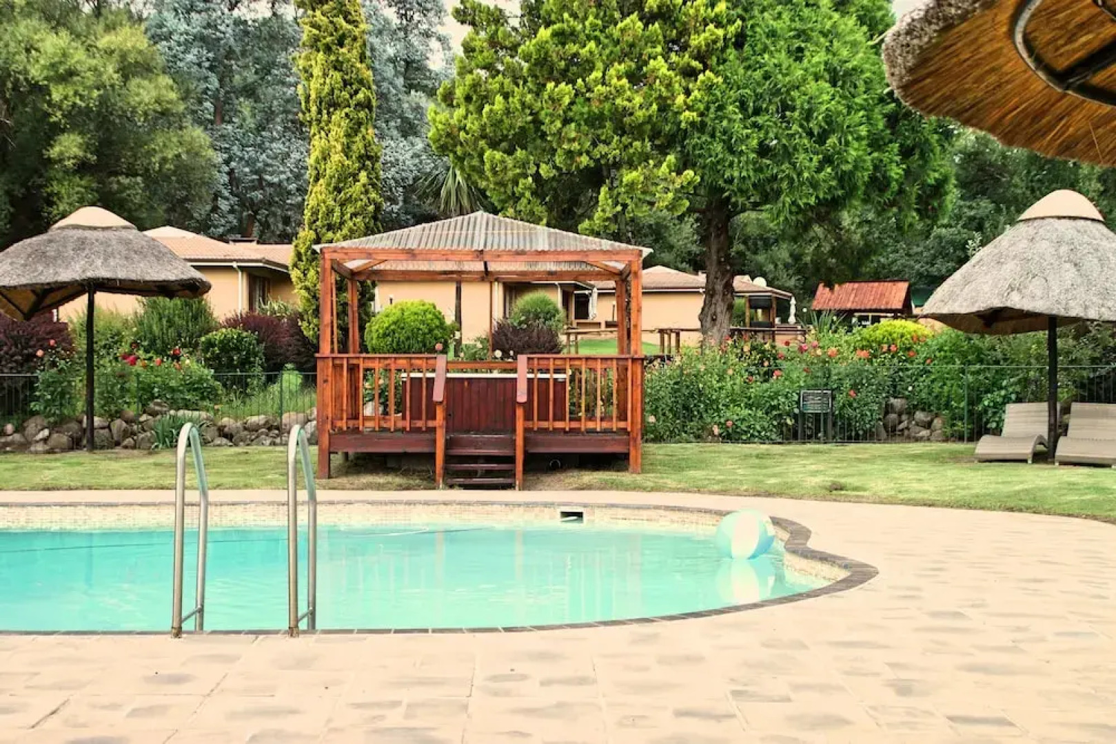 Riverbend Chalets Self Catering