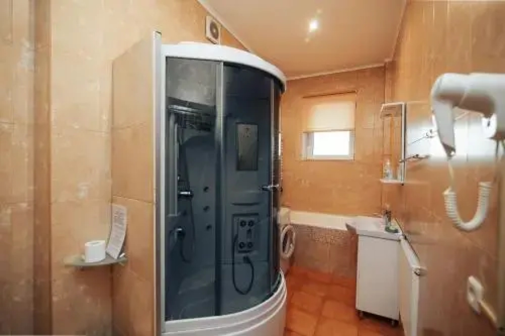 Centreville Apartments