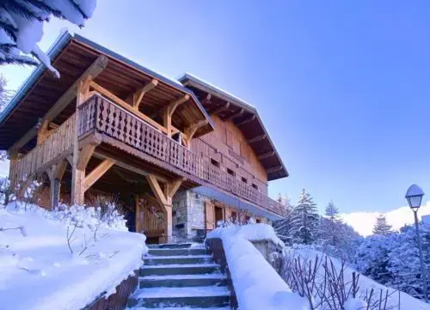 Apartments at Chalet Miravidi