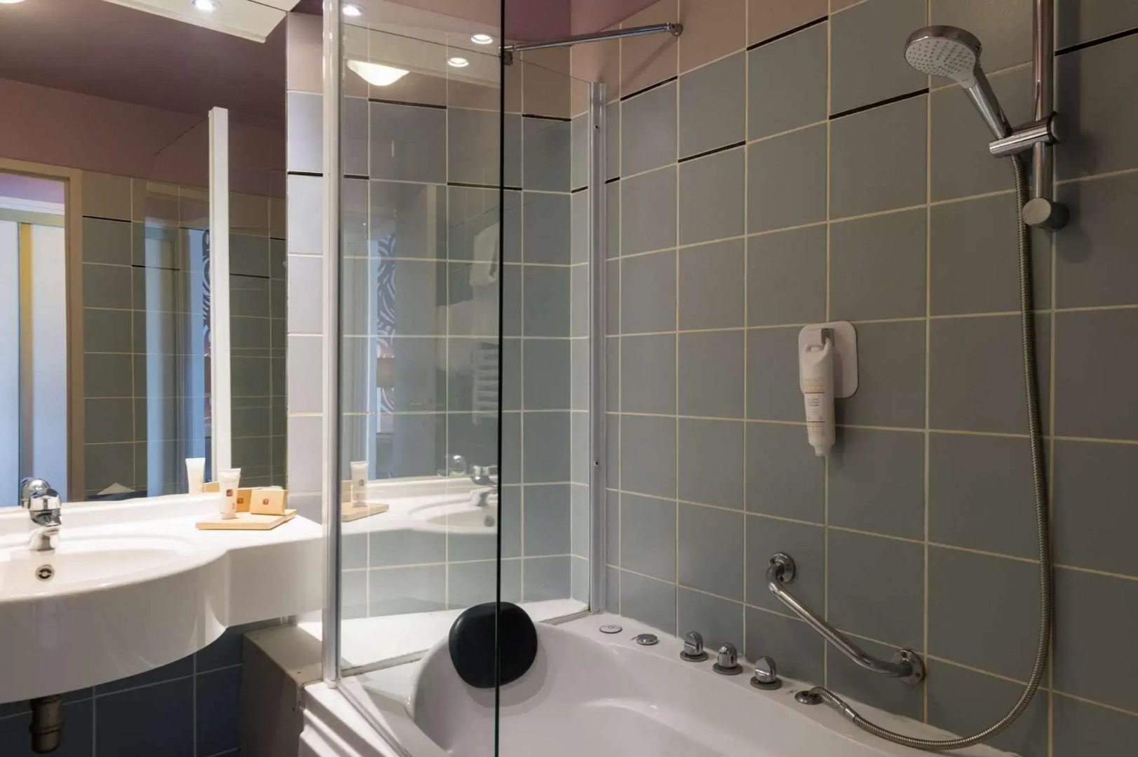 Hotel du Golf de lAilette, The Originals Relais (Qualys-Hotel)