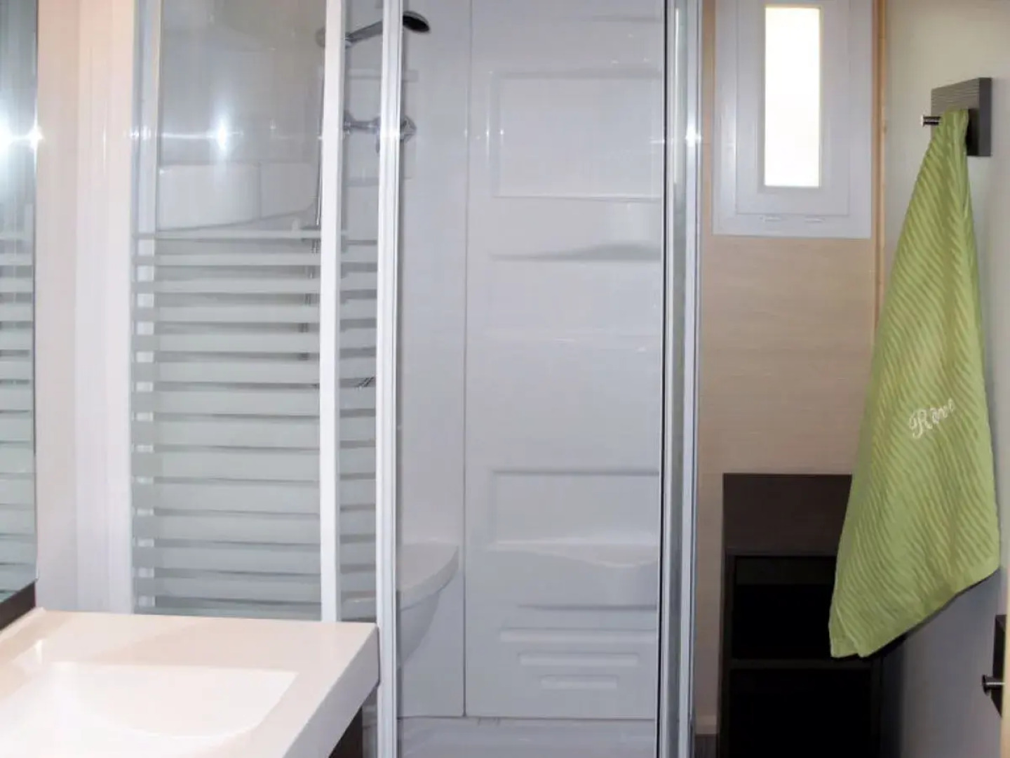 Holiday Home Le Mediterranée - AGL253