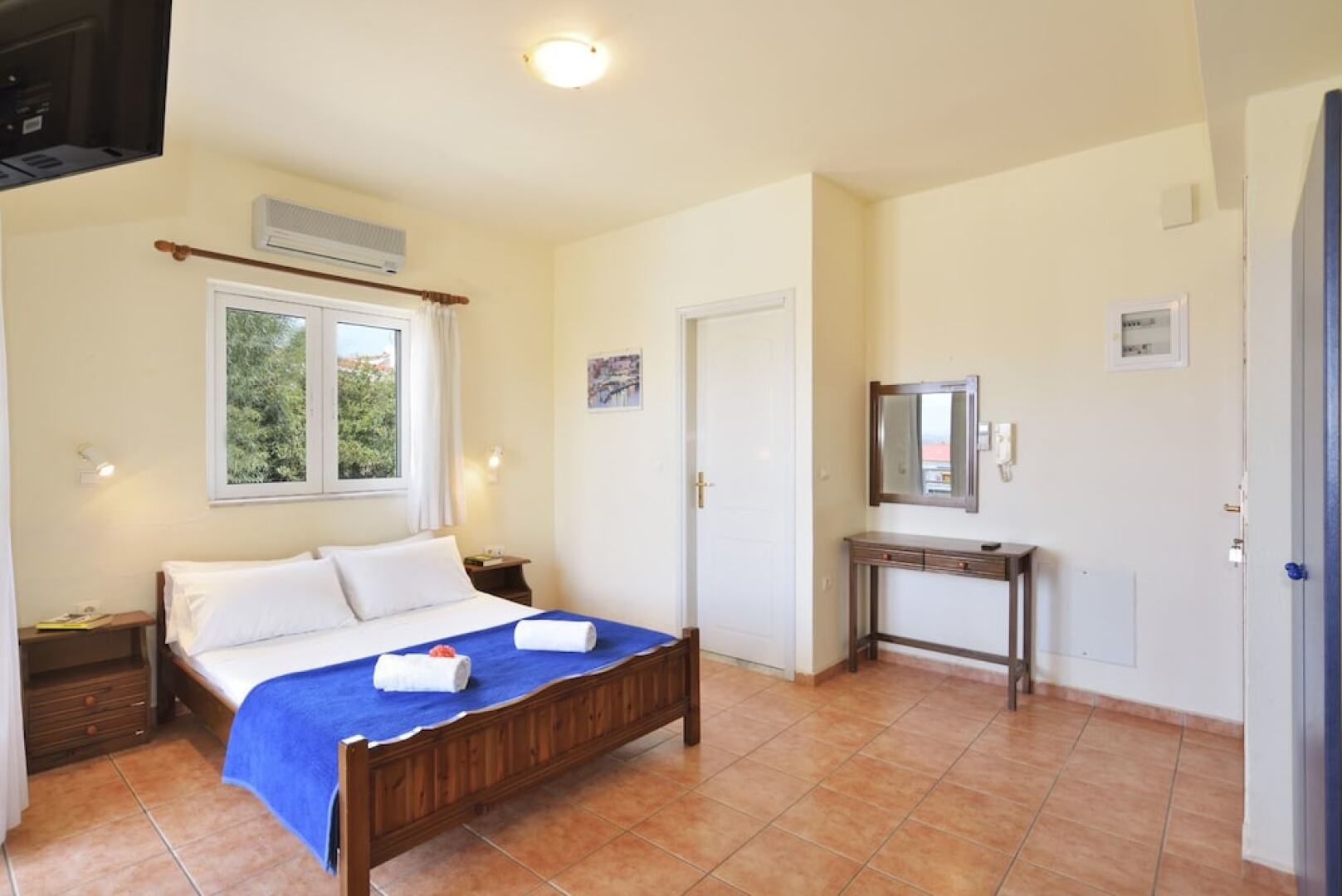 Katerina Rooms Agioi Apostoloi