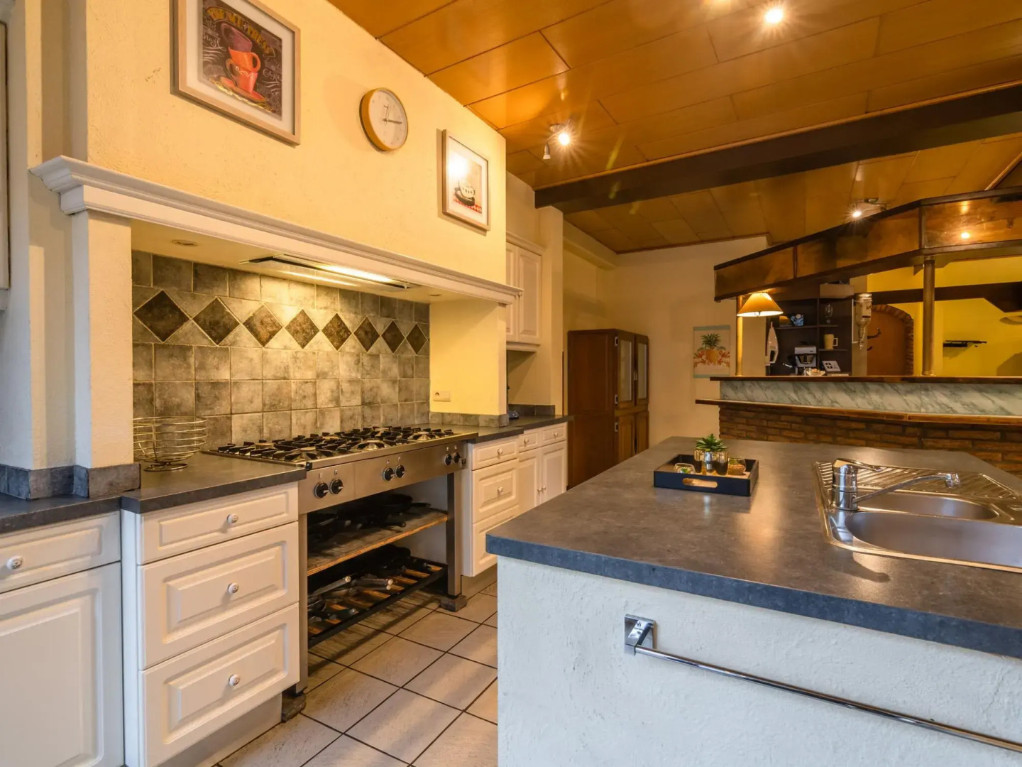 Modern Holiday Home in Sourbrodt with Private Pool