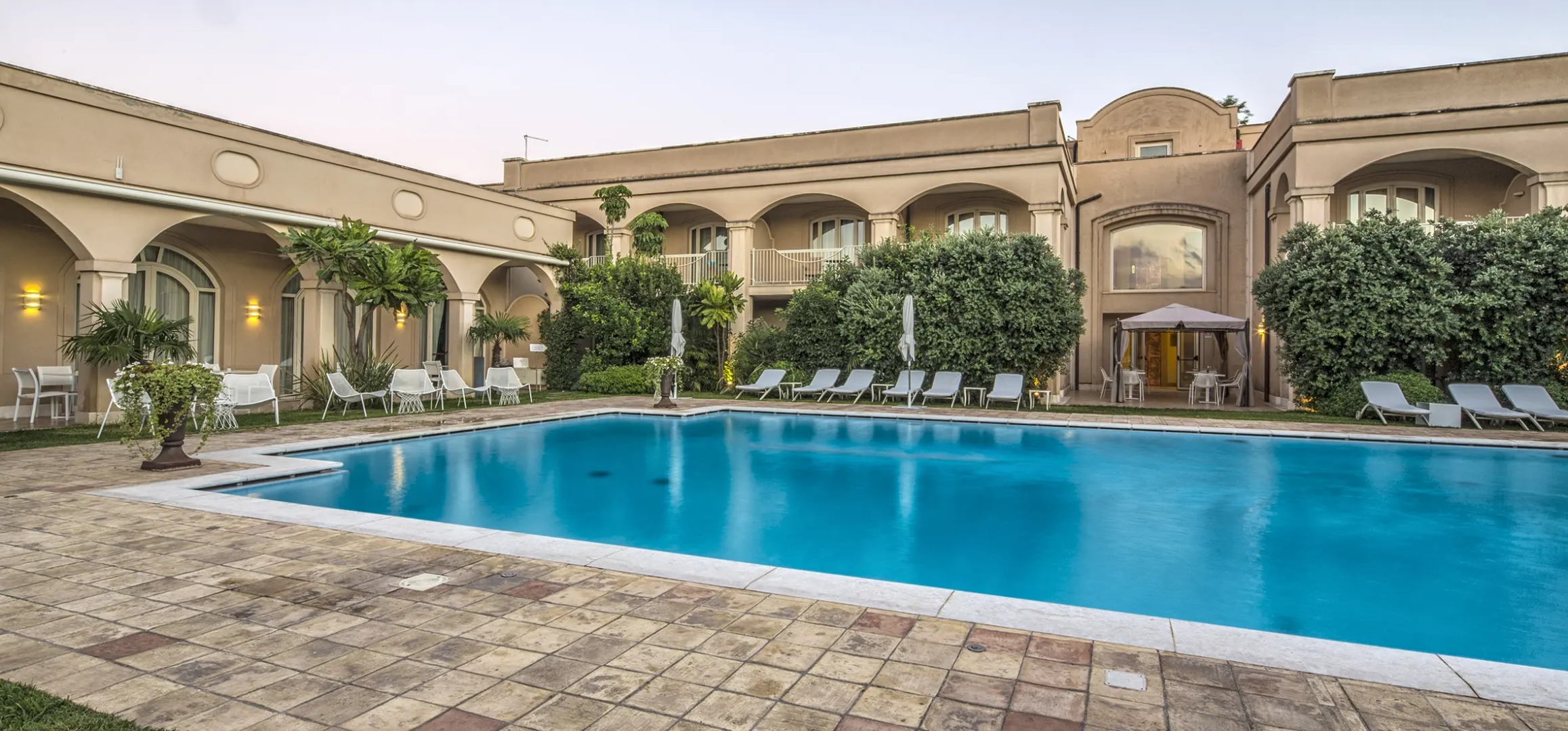 Romano Palace Luxury Hotel