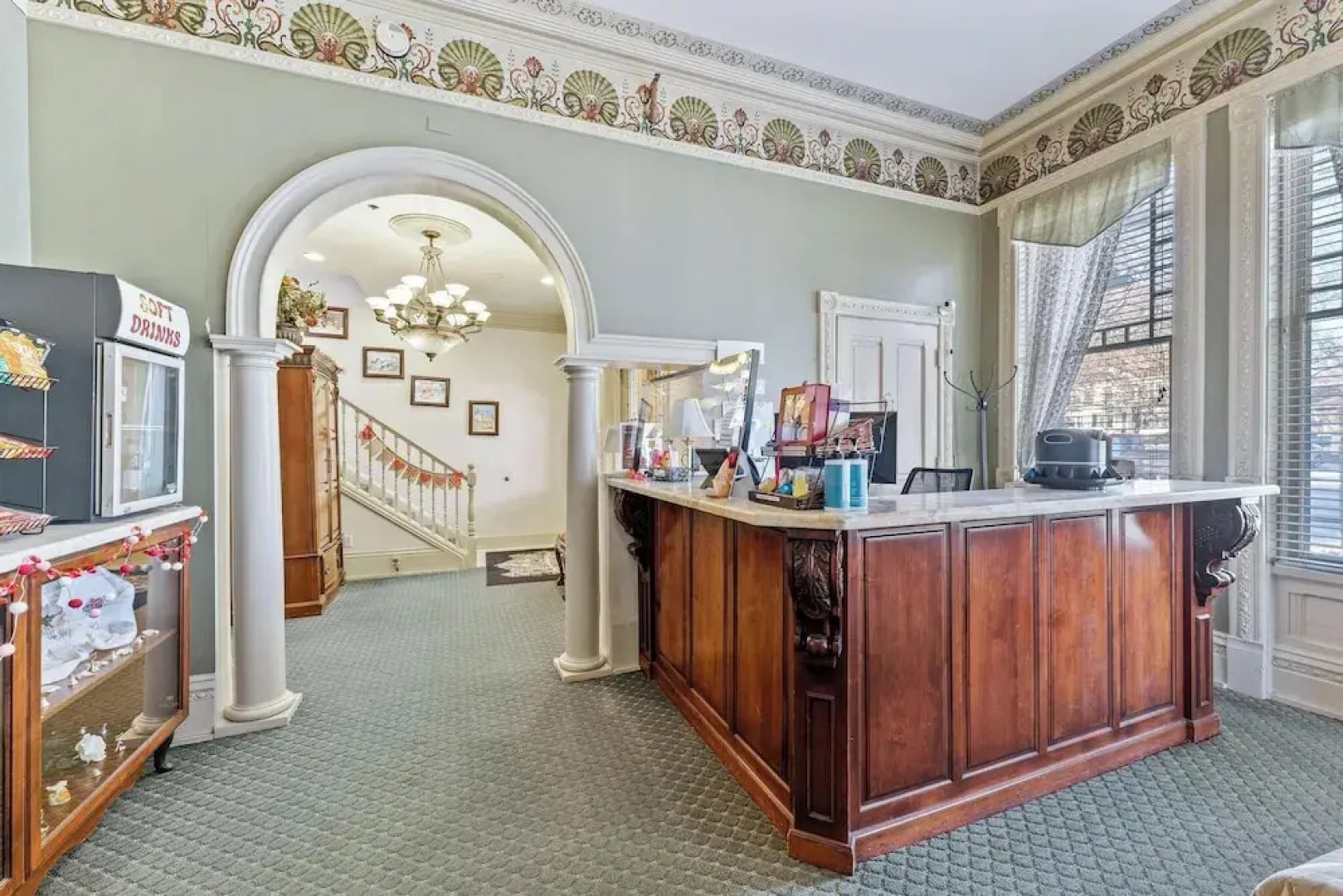 Anniversary Inn - South Temple