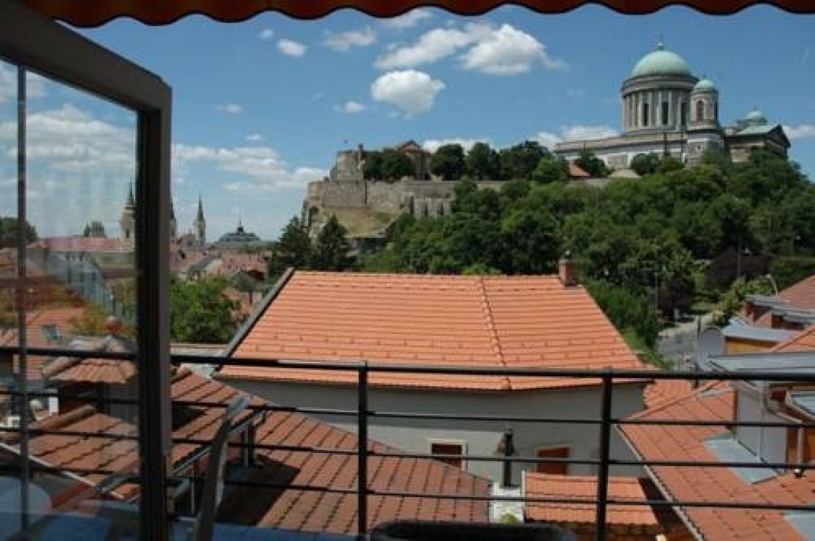 Alabárdos Panzió és Apartmanház