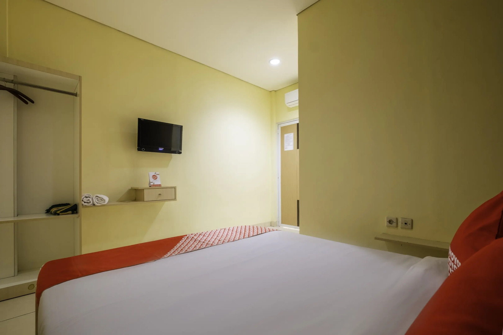 OYO 2947 Cluster Harris Home Stay and Kos