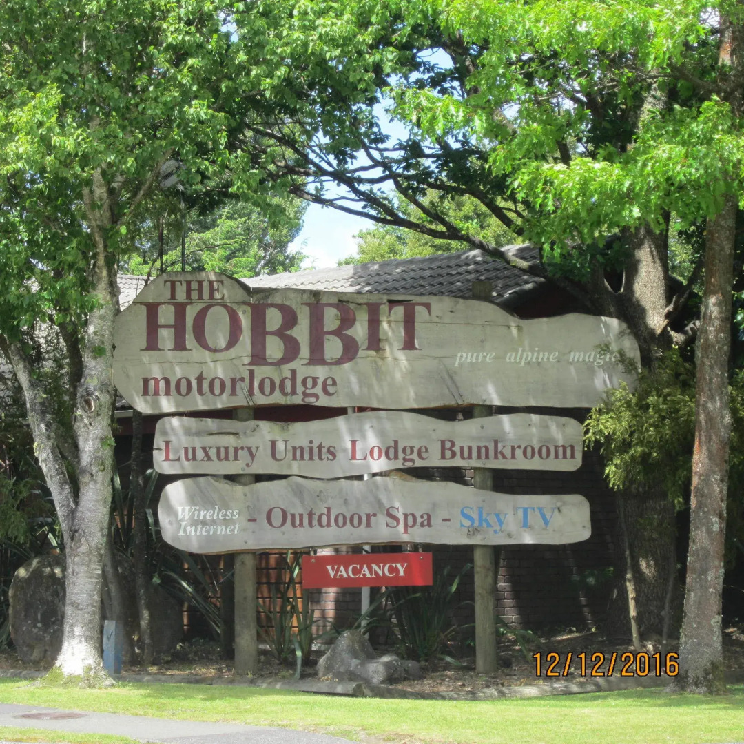 The Hobbit Motorlodge