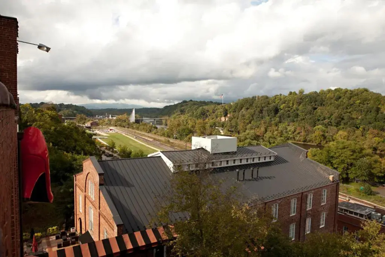 Craddock Terry Hotel, Lynchburg, a Tribute Portfolio Hotel