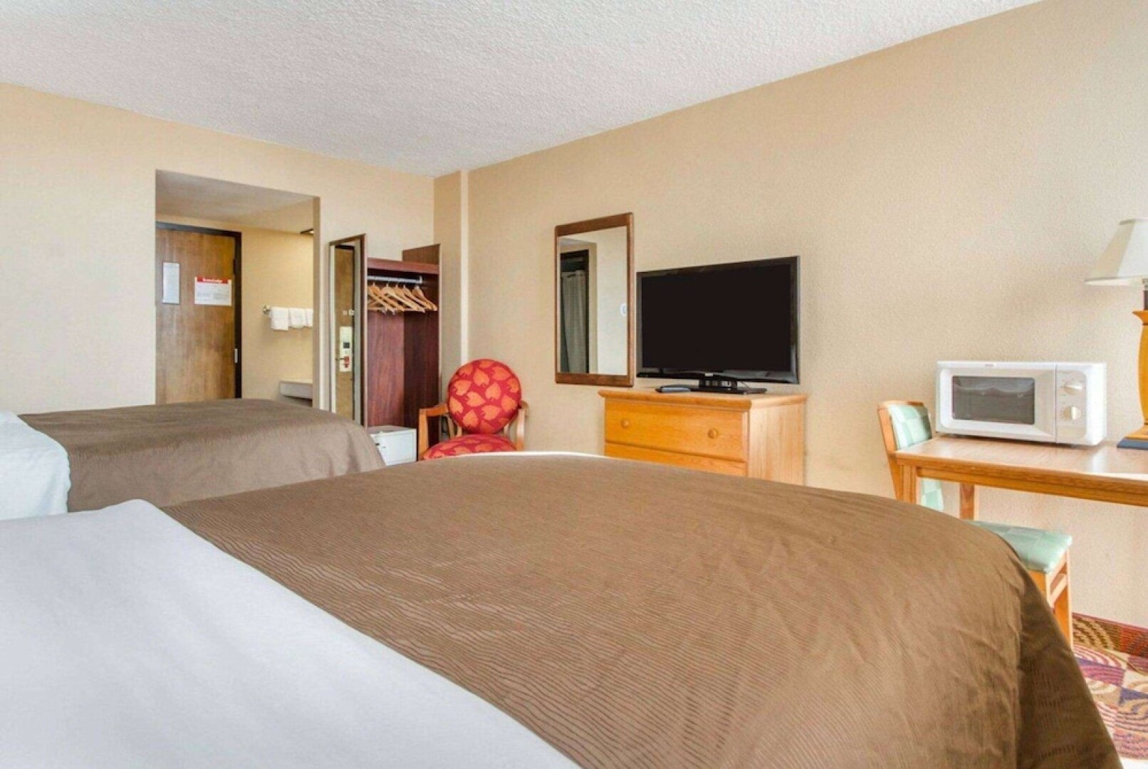 Howard Johnson-Sheboygan