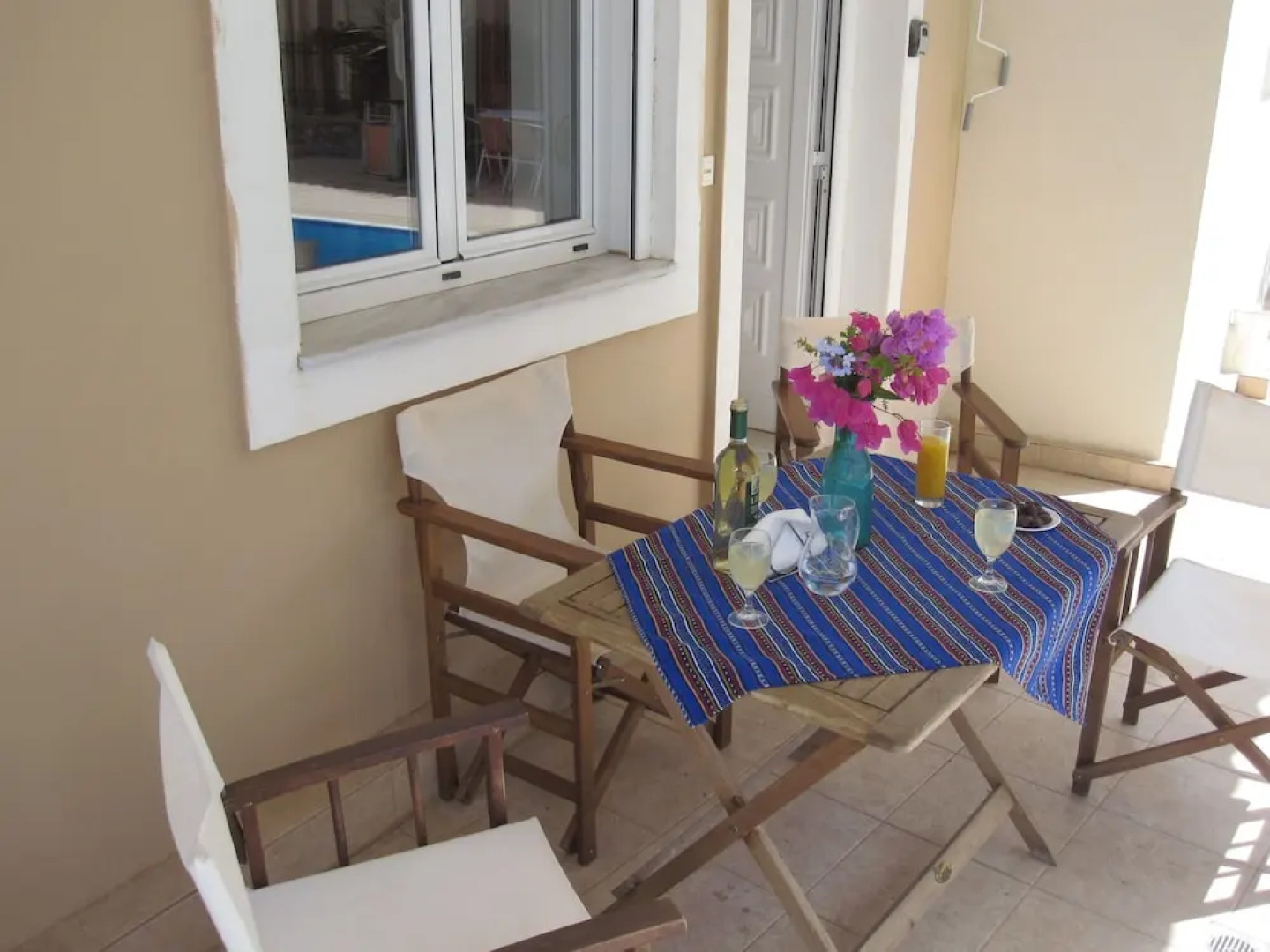 Luxurious Holiday Home in Vamos Plaka With Swimming Pool