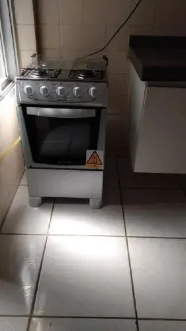 Apartamento bem localizado com Wi-Fi na Praia do Morro