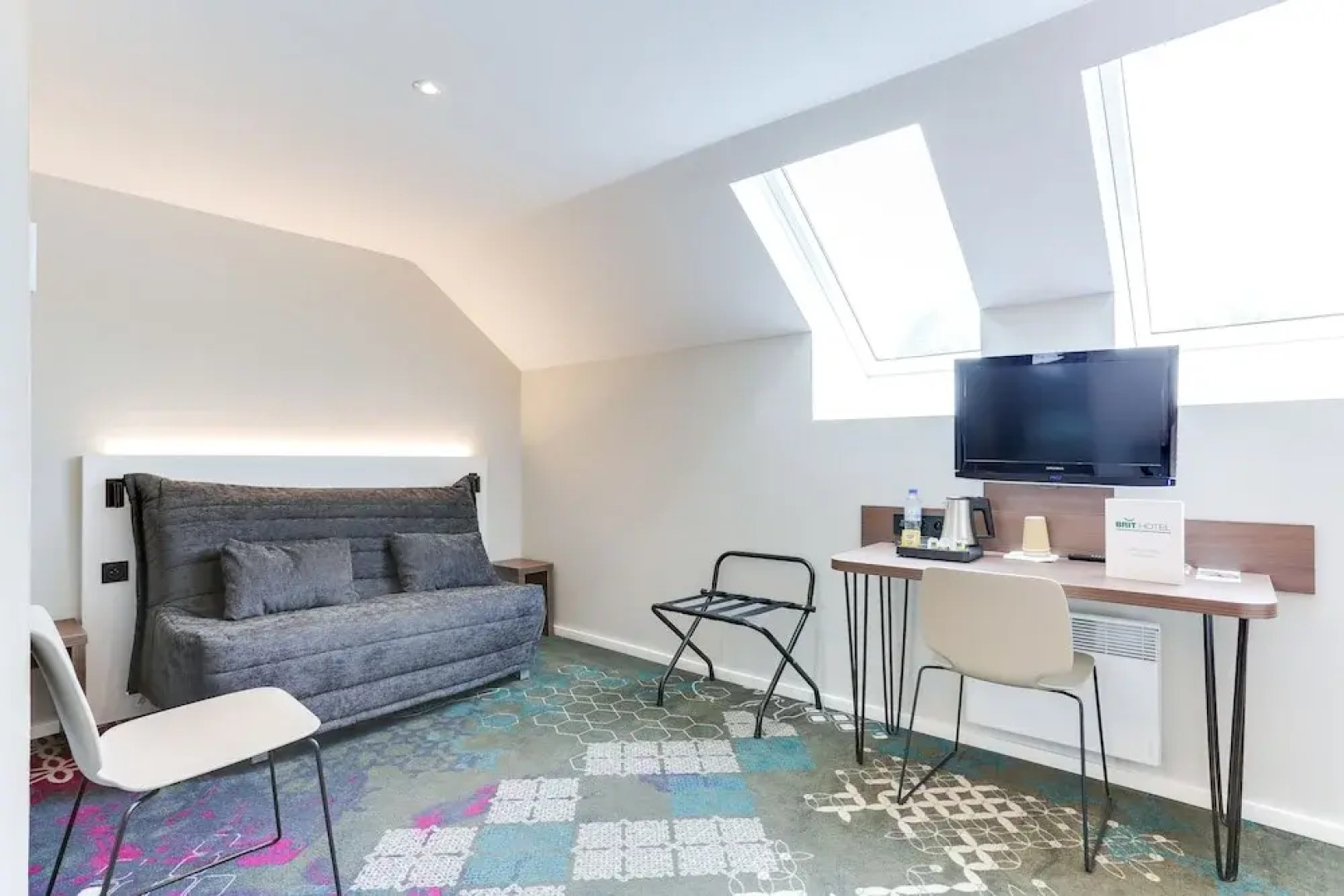 Brit Hotel Caen Nord - Mémorial