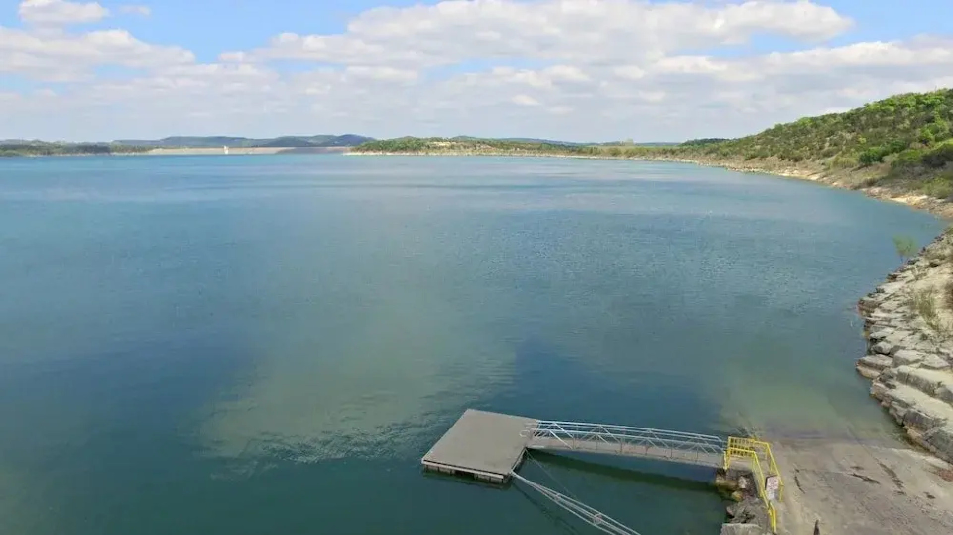 Hondo's River Haus Rr 1300 4 Bedroom Home by RedAwning