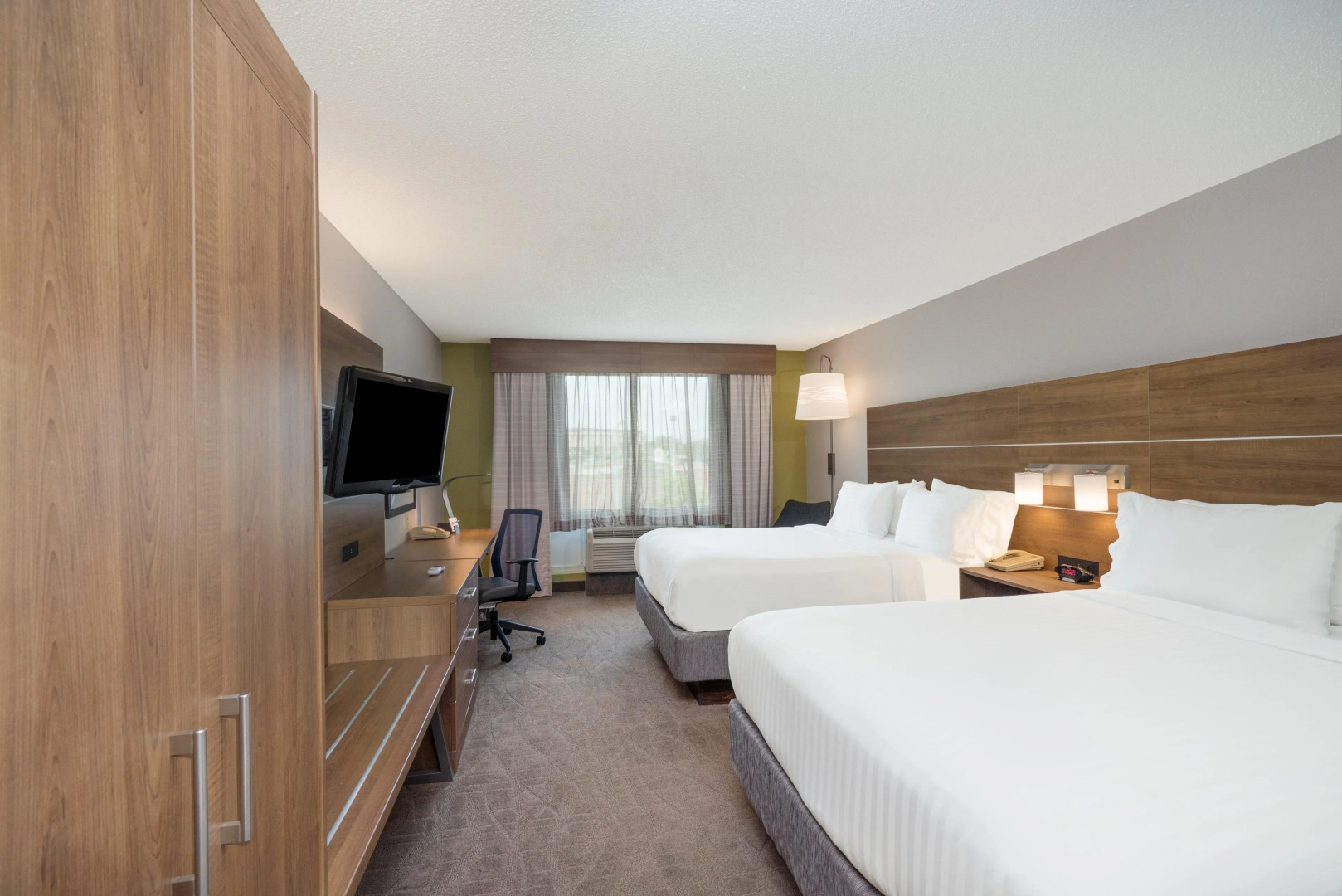 Holiday Inn Express Hotel & Suites Frankfort by IHG