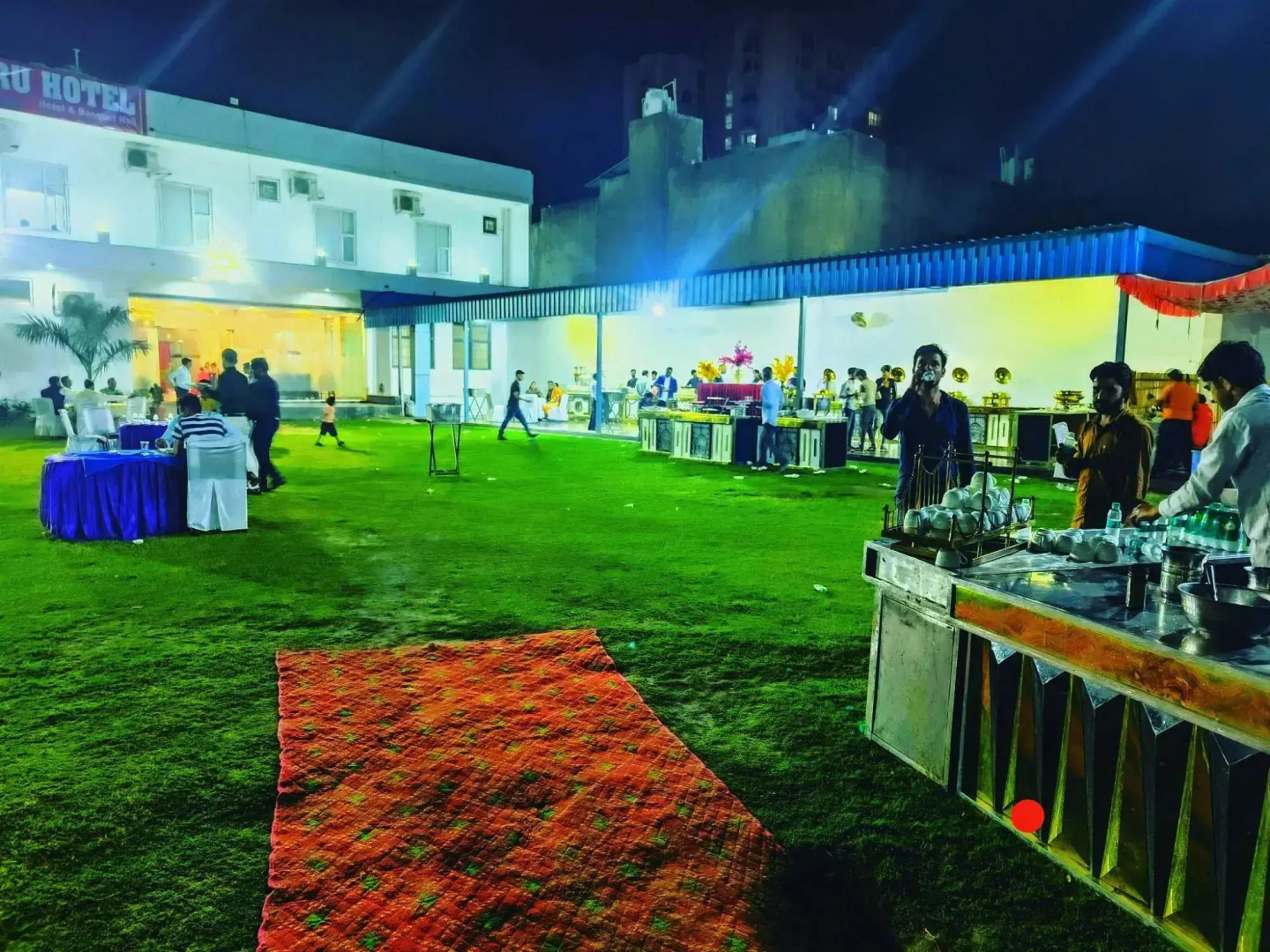 Hotel Ru And Banquet Hall By OYO Rooms