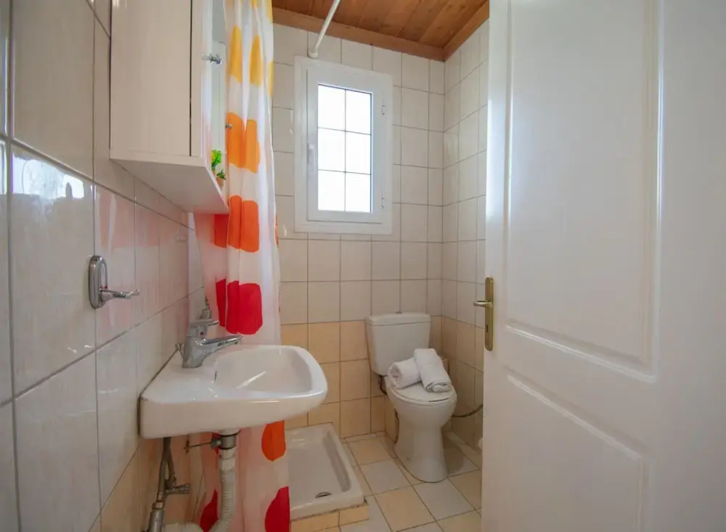 Family Private Homes with Sea View