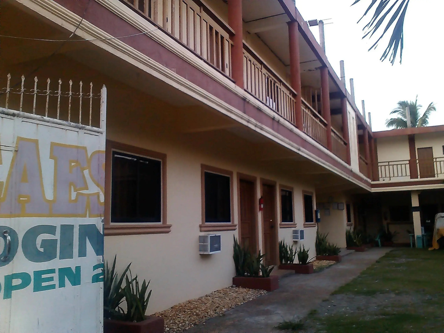 Caesar's Lodging Inn