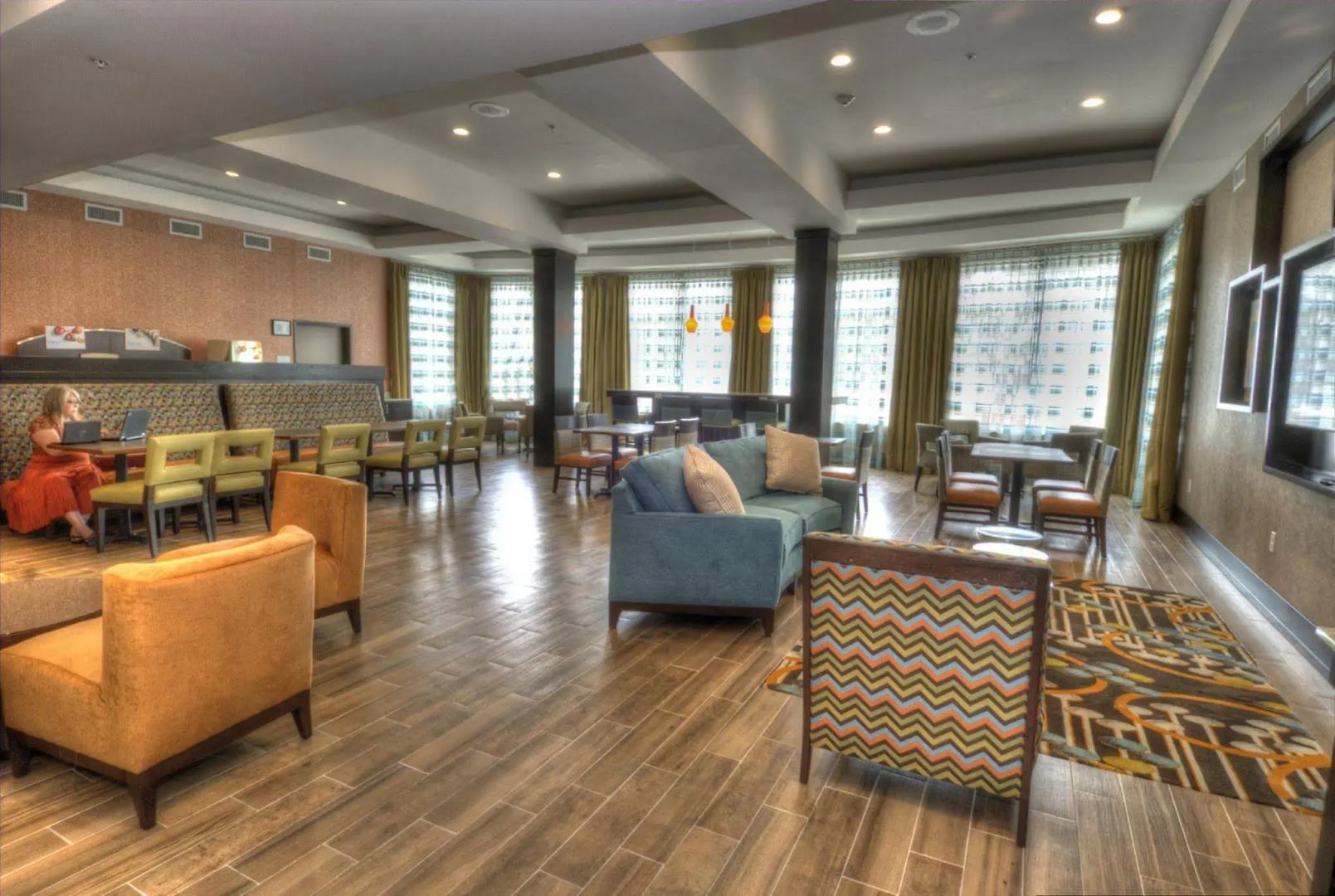 Holiday Inn Express & Suites Austin South by IHG