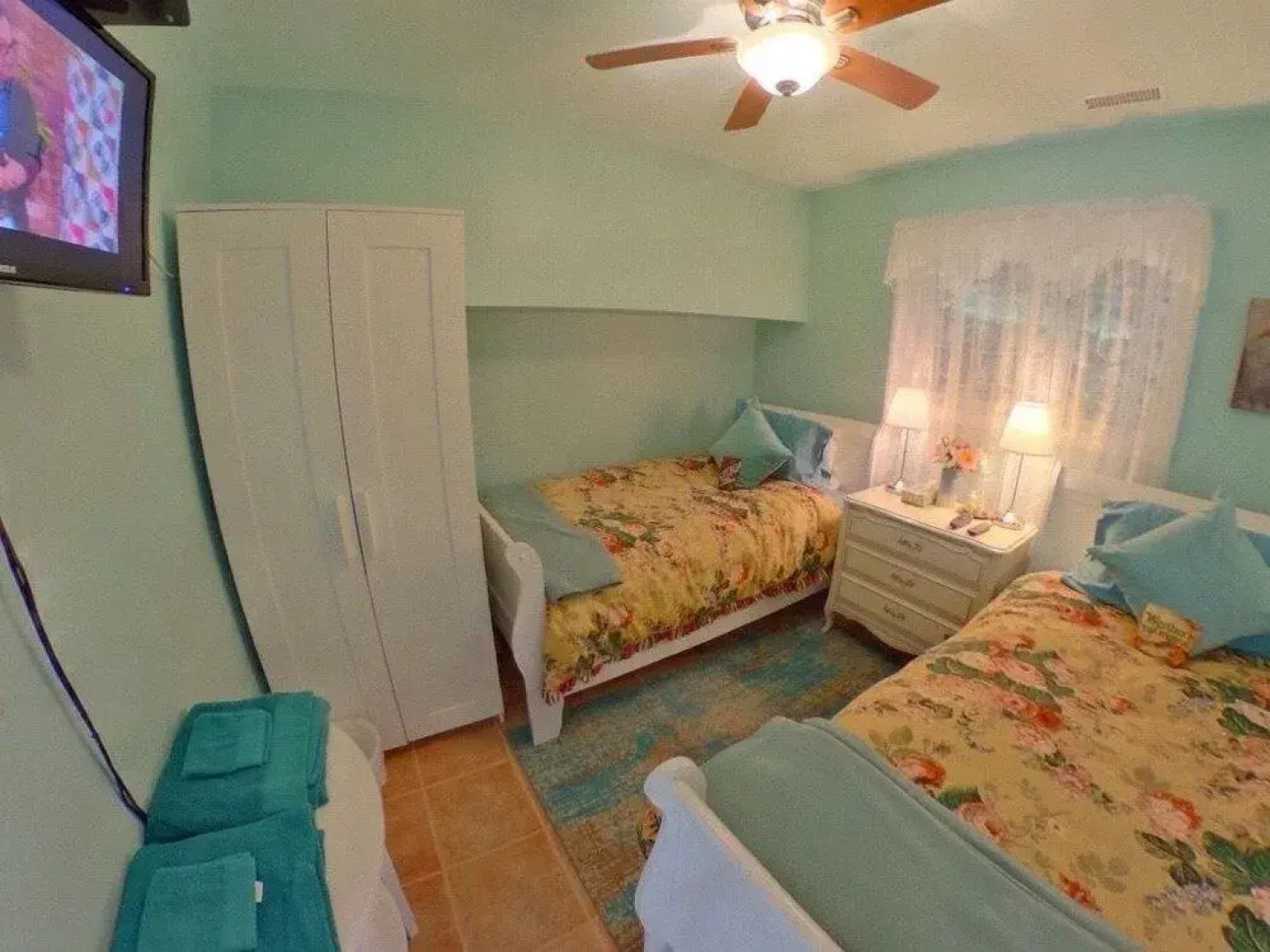 Forest Creek Bed & Breakfast and Retreat