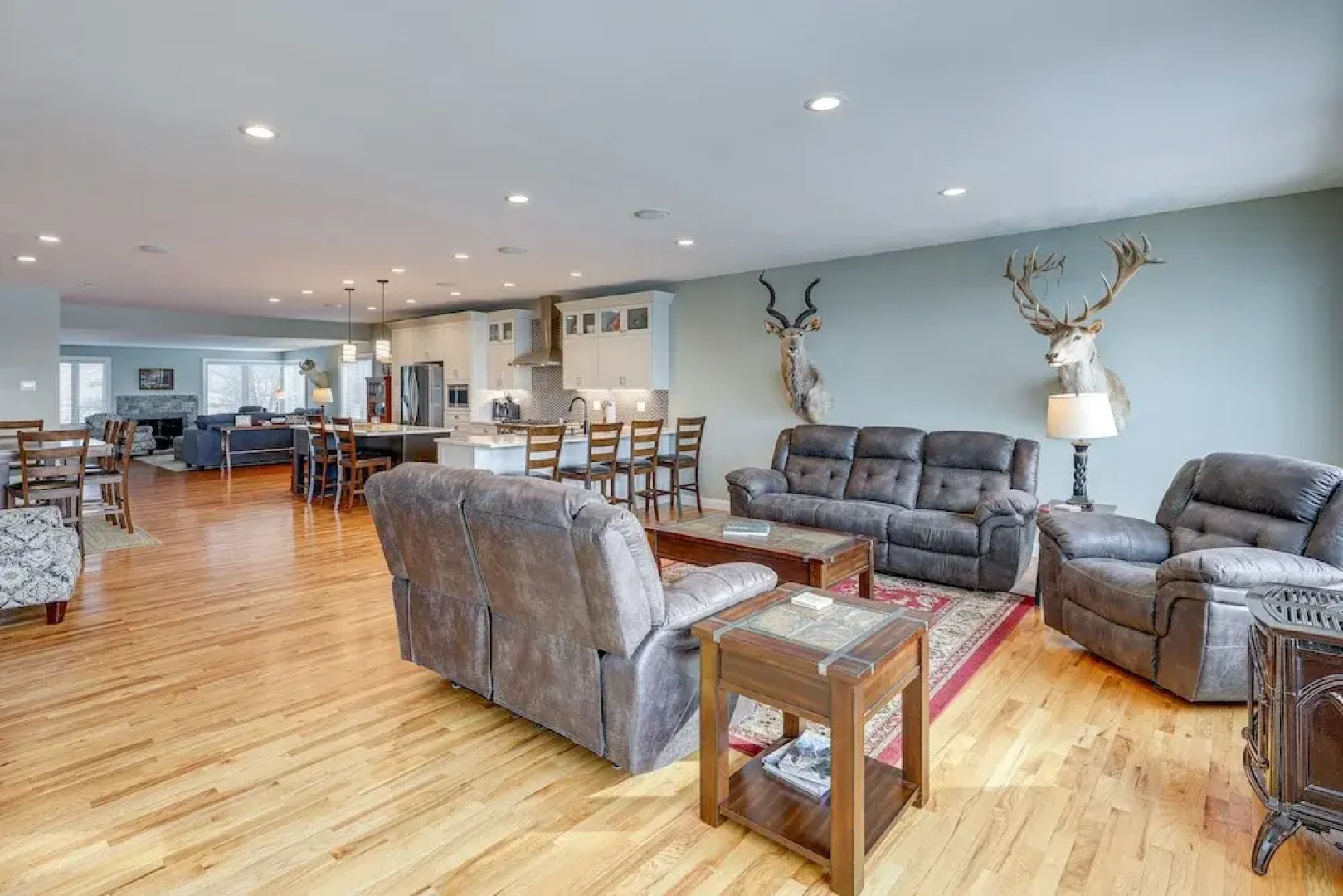 Yankton Vacation Home w/ Hot Tub & River Views