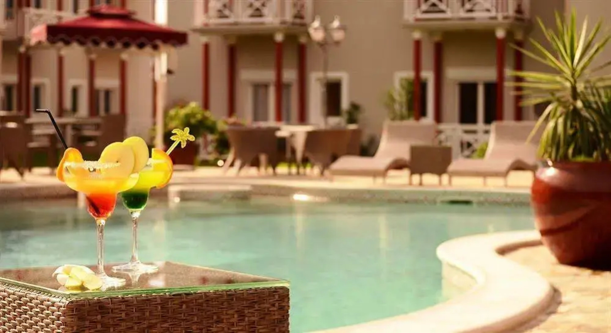 Nomad Suites Residence