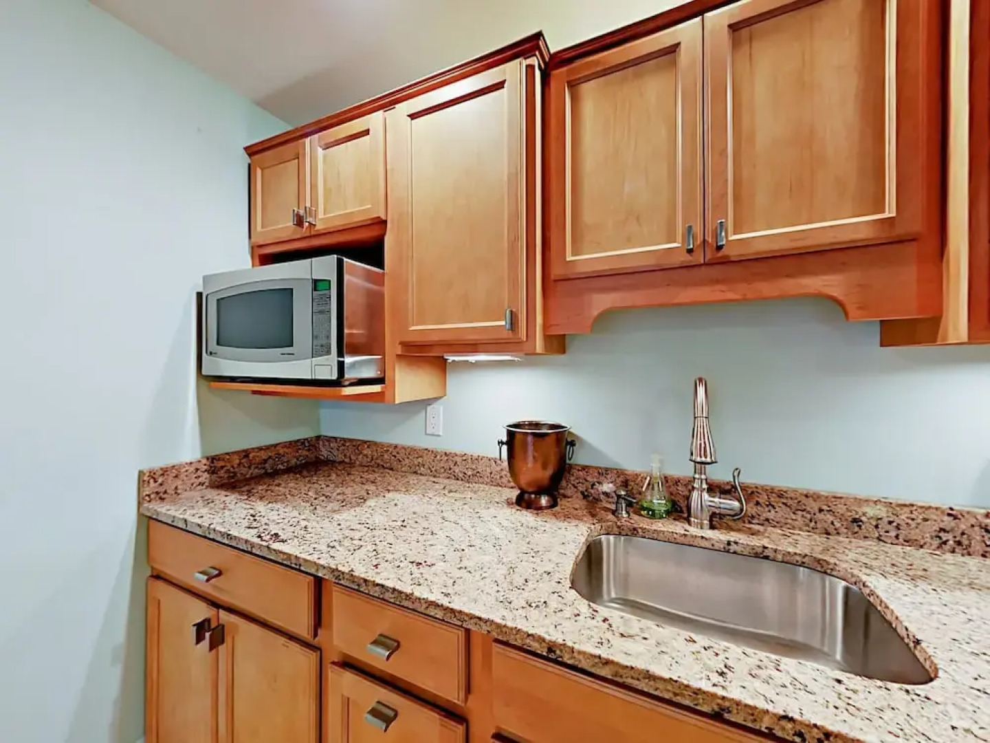 318 Eddy Road Home - 4 Br Home