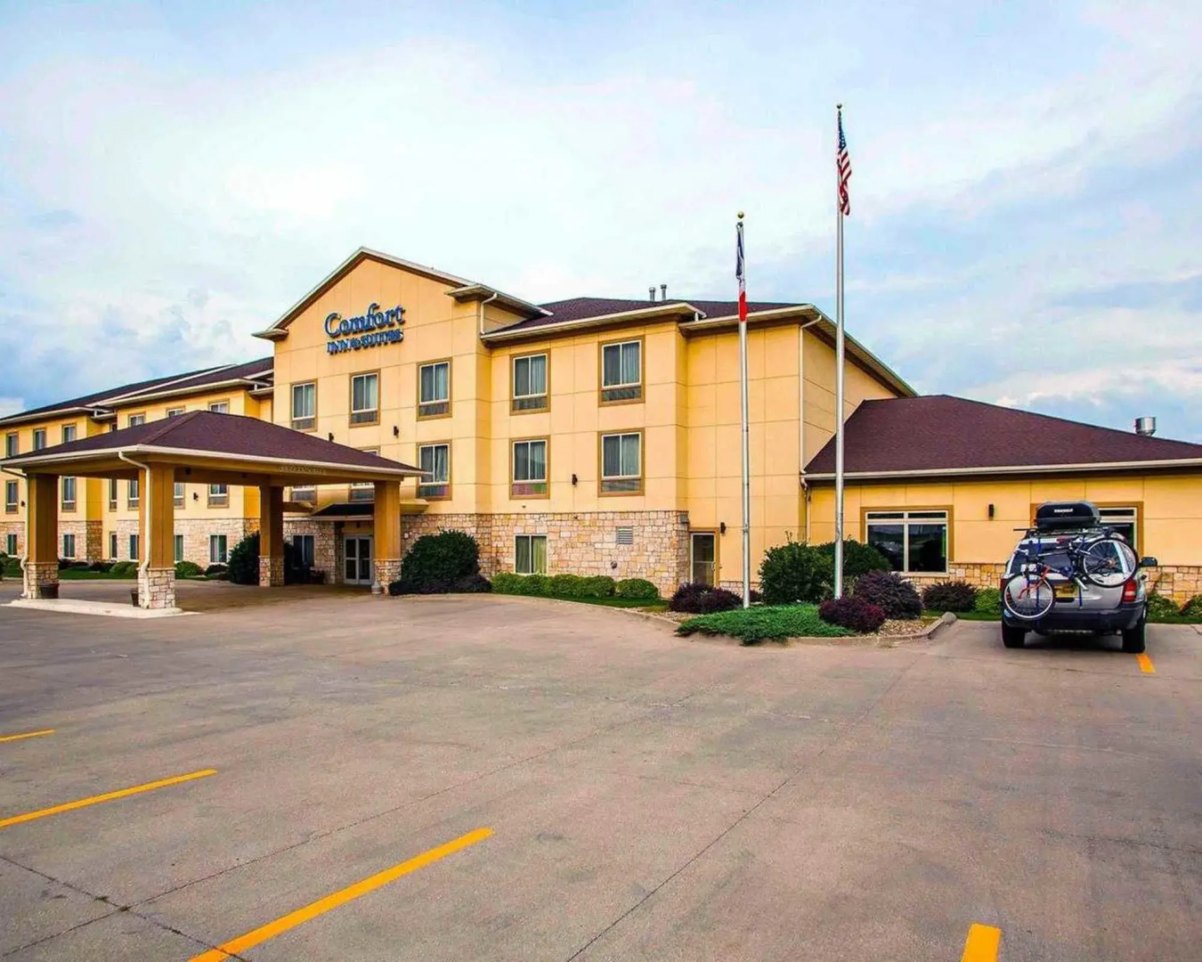 Comfort Inn & Suites Grinnell near I-80