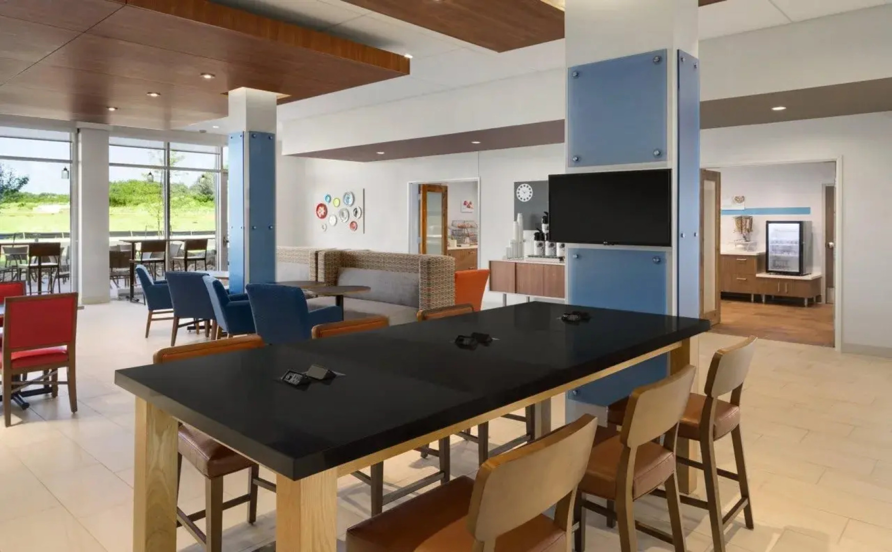 Holiday Inn Express & Suites Duluth North - Miller Hill by IHG