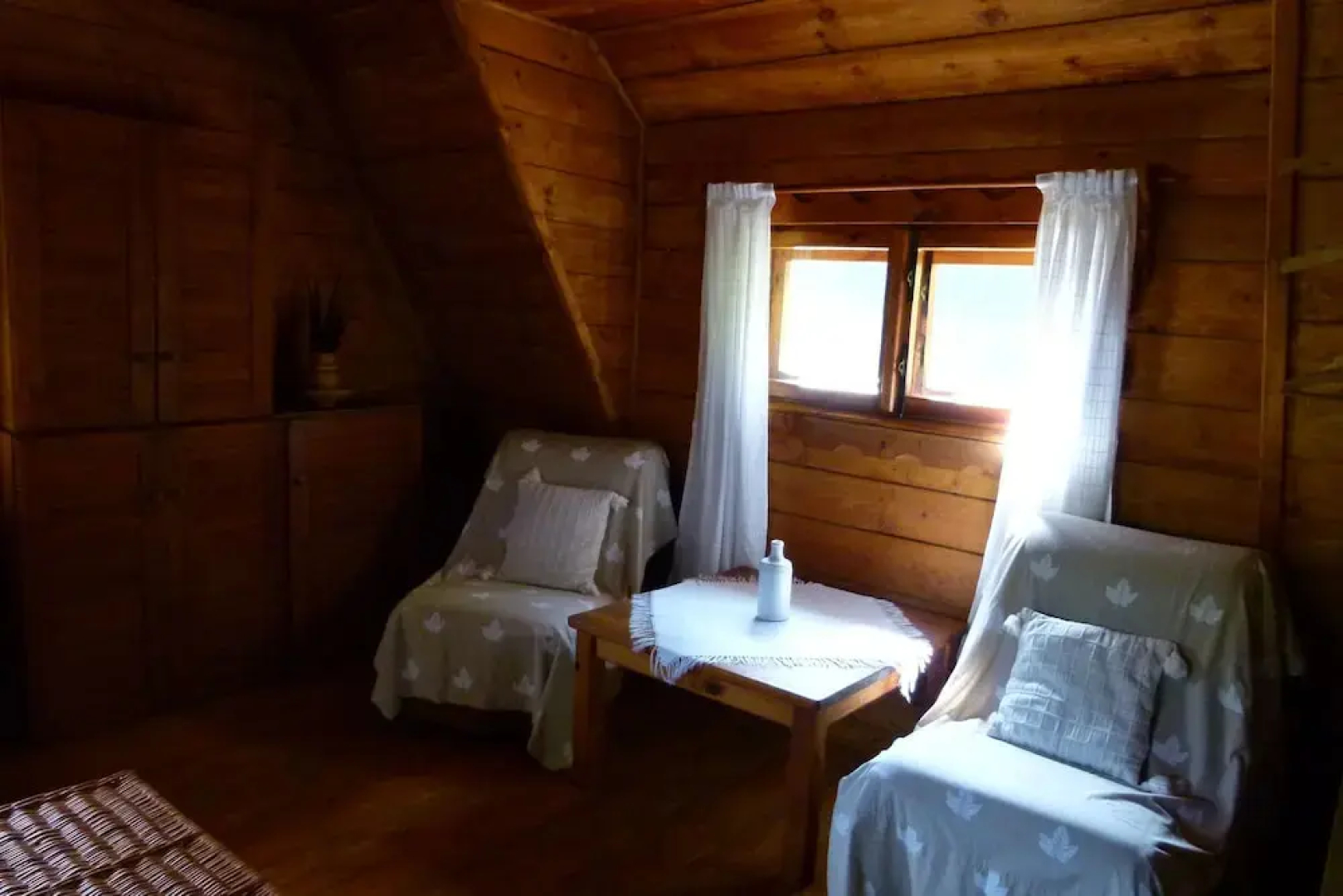 Drewniany Domek BB Nad Rzeka
