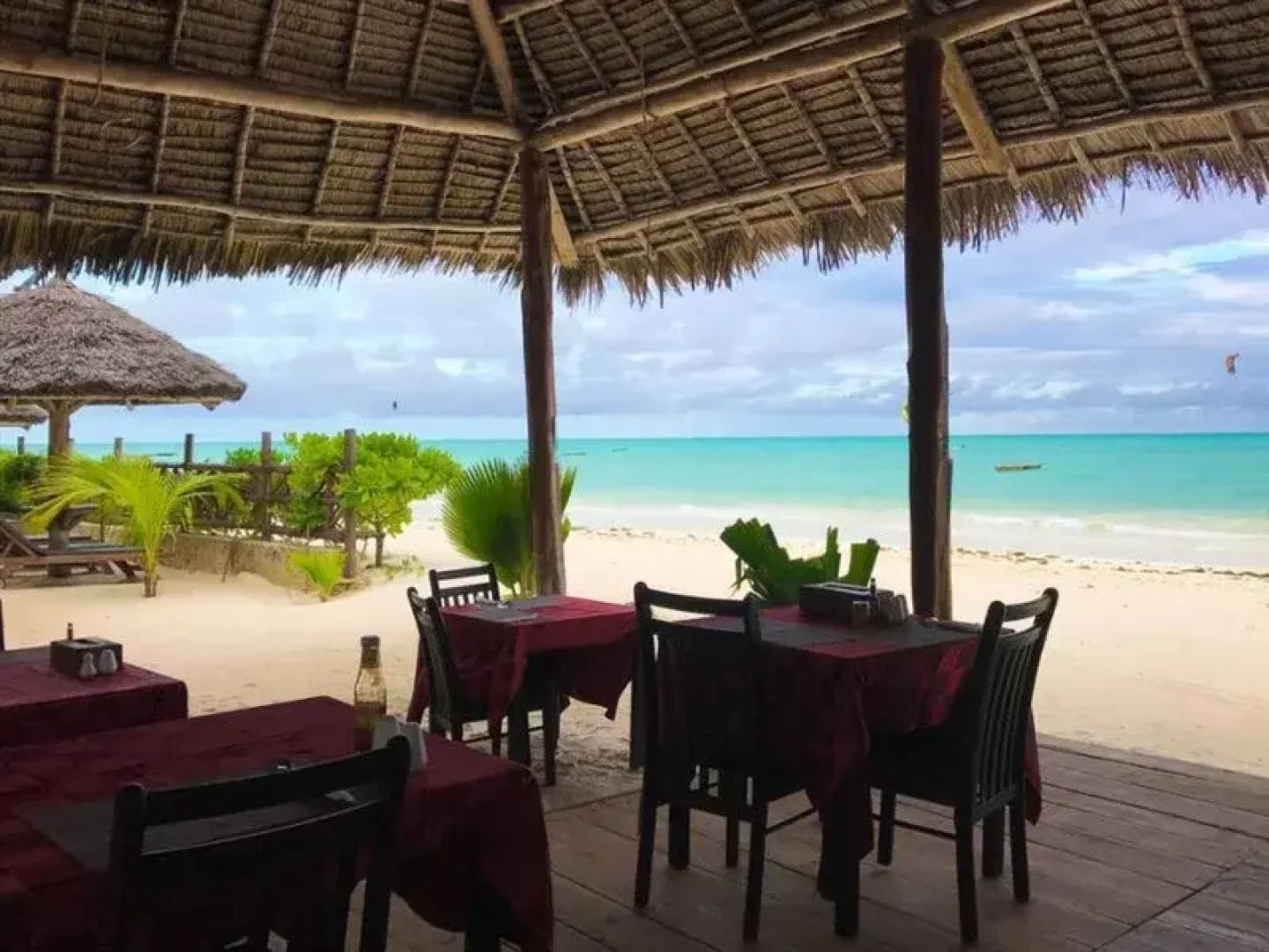 Jambiani White Sands Beach Bungalows