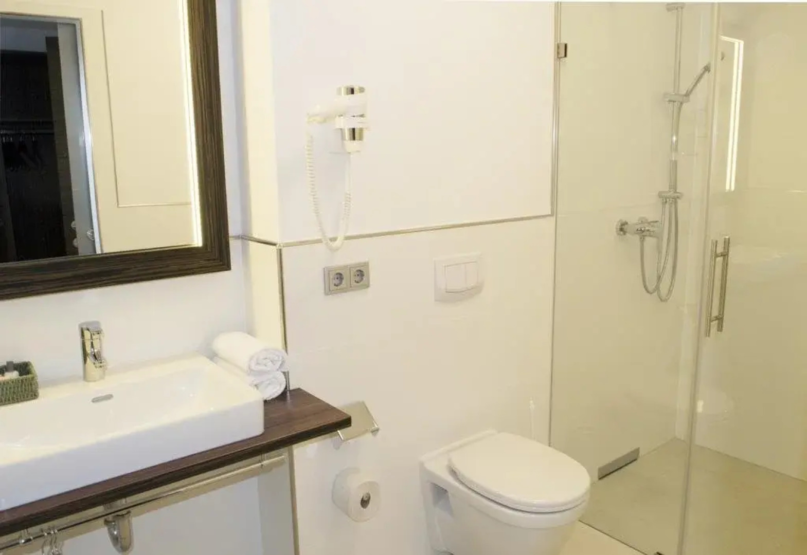 Dorfmeister Business Hotel B&B