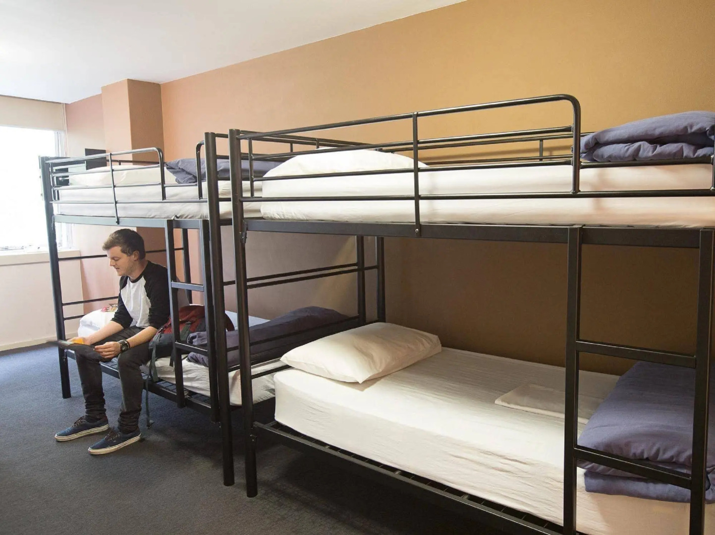 Nomads Melbourne Backpackers