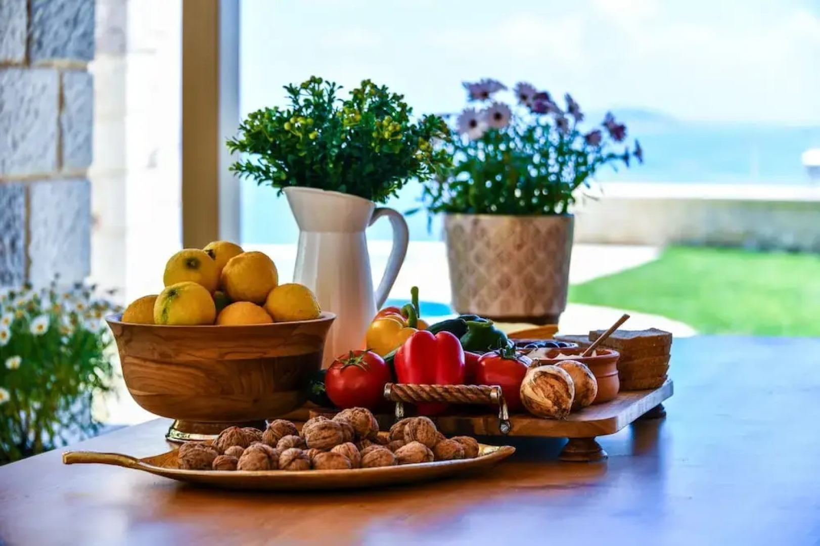 Villa with Striking views over the infinity Pool