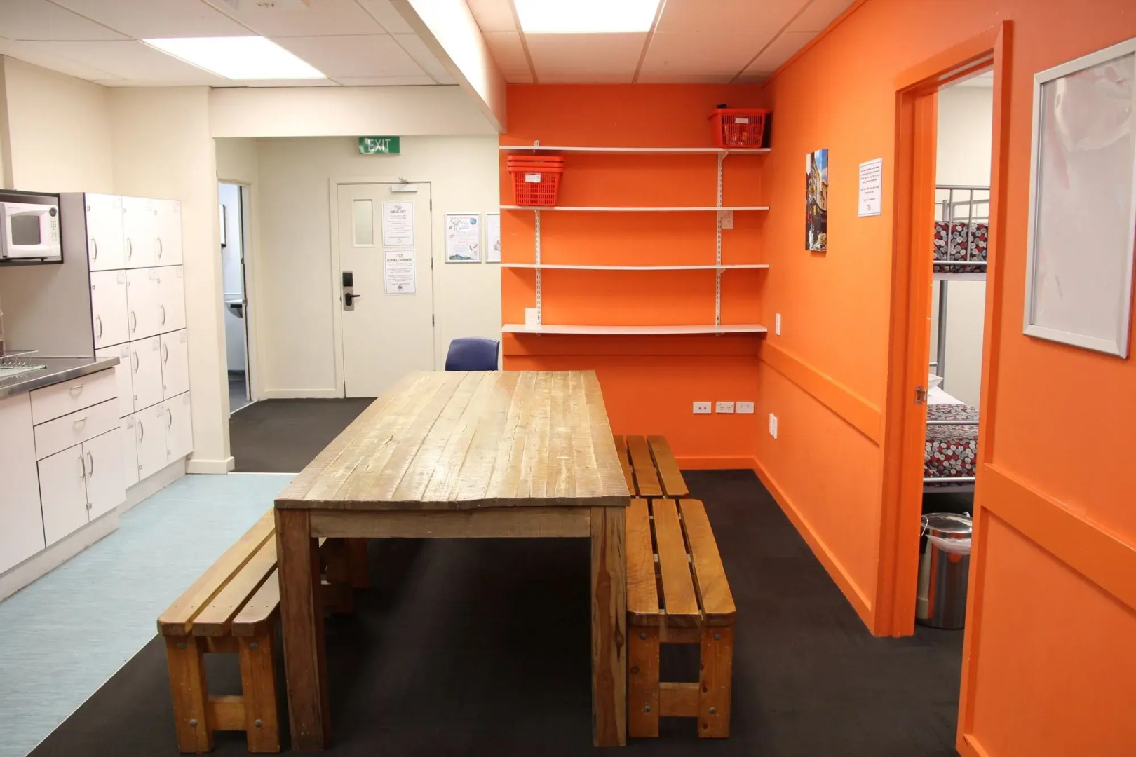 Trek Global Backpackers