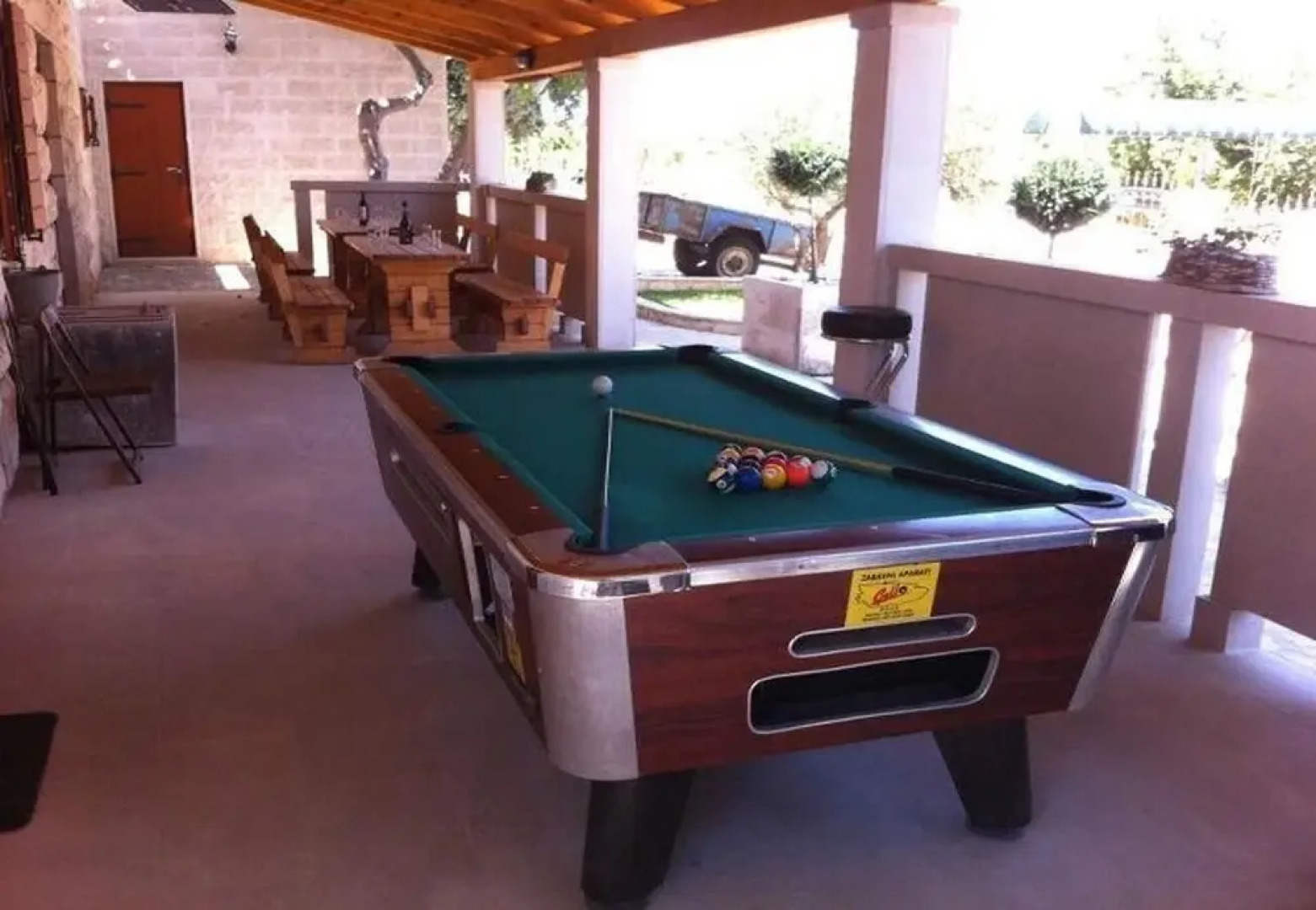 Niksi - With Pool - H