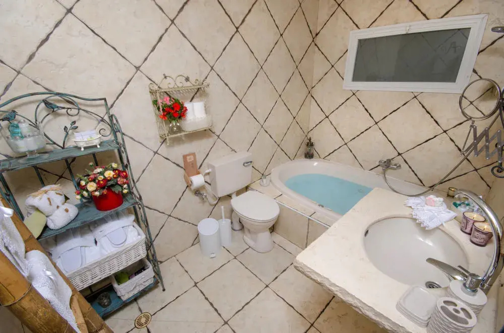 El Gey Oni - Royal Suites