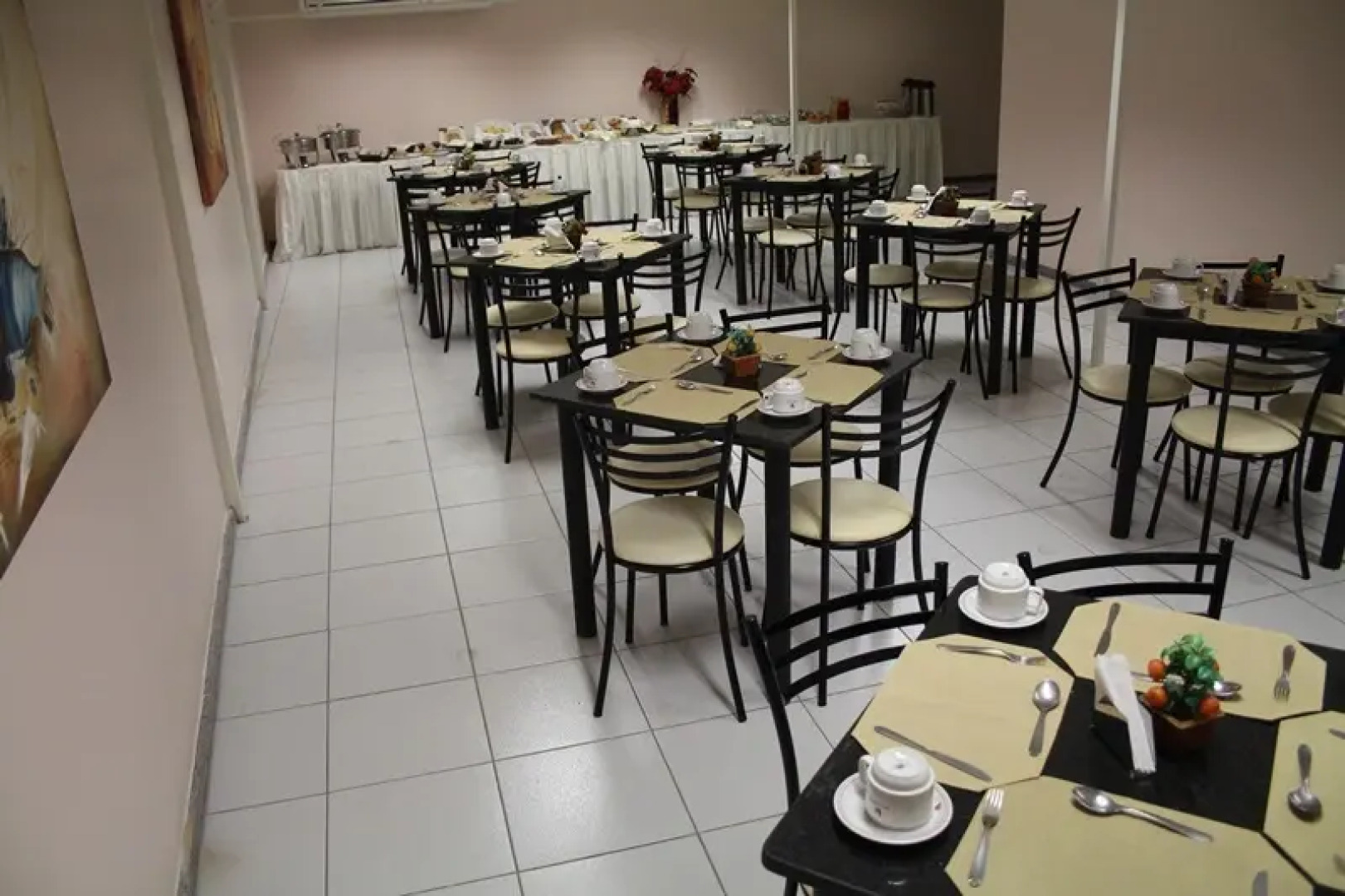 Steel Valley Economic Hotel