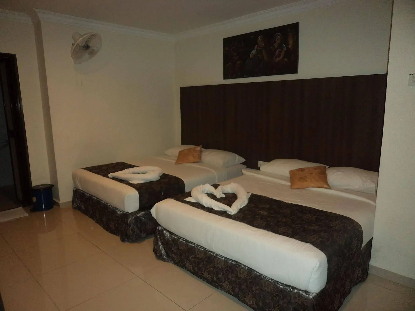 OYO 424 KK Inn Hotel