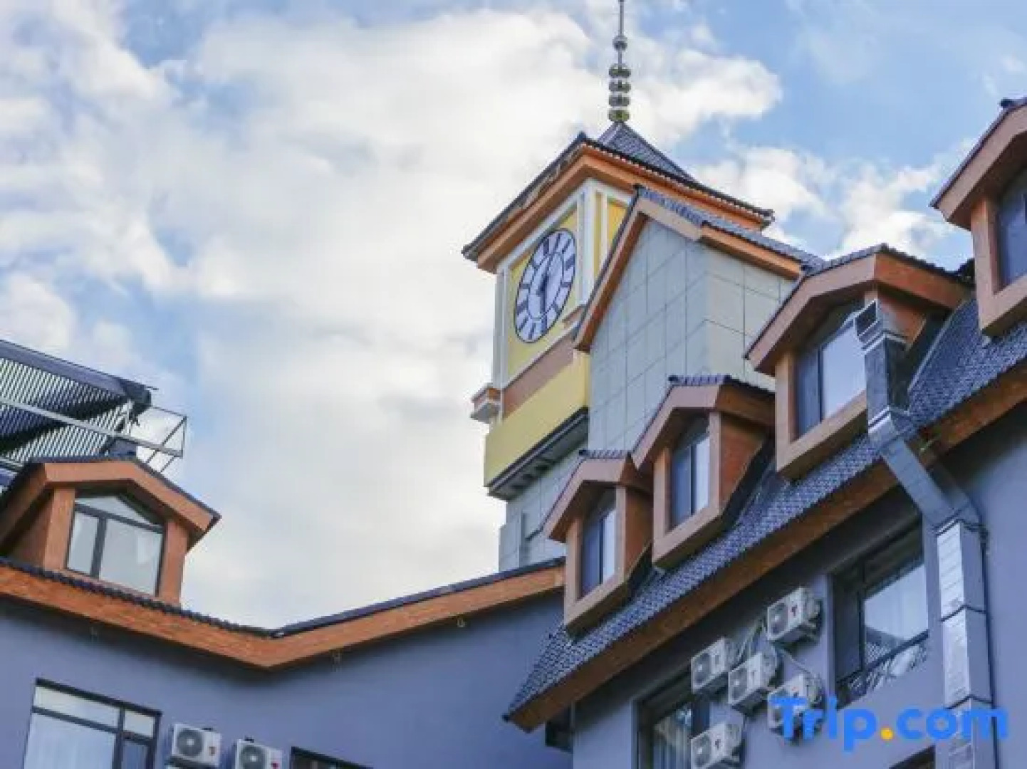 Yunshui Lanting Hot Spring Hotel