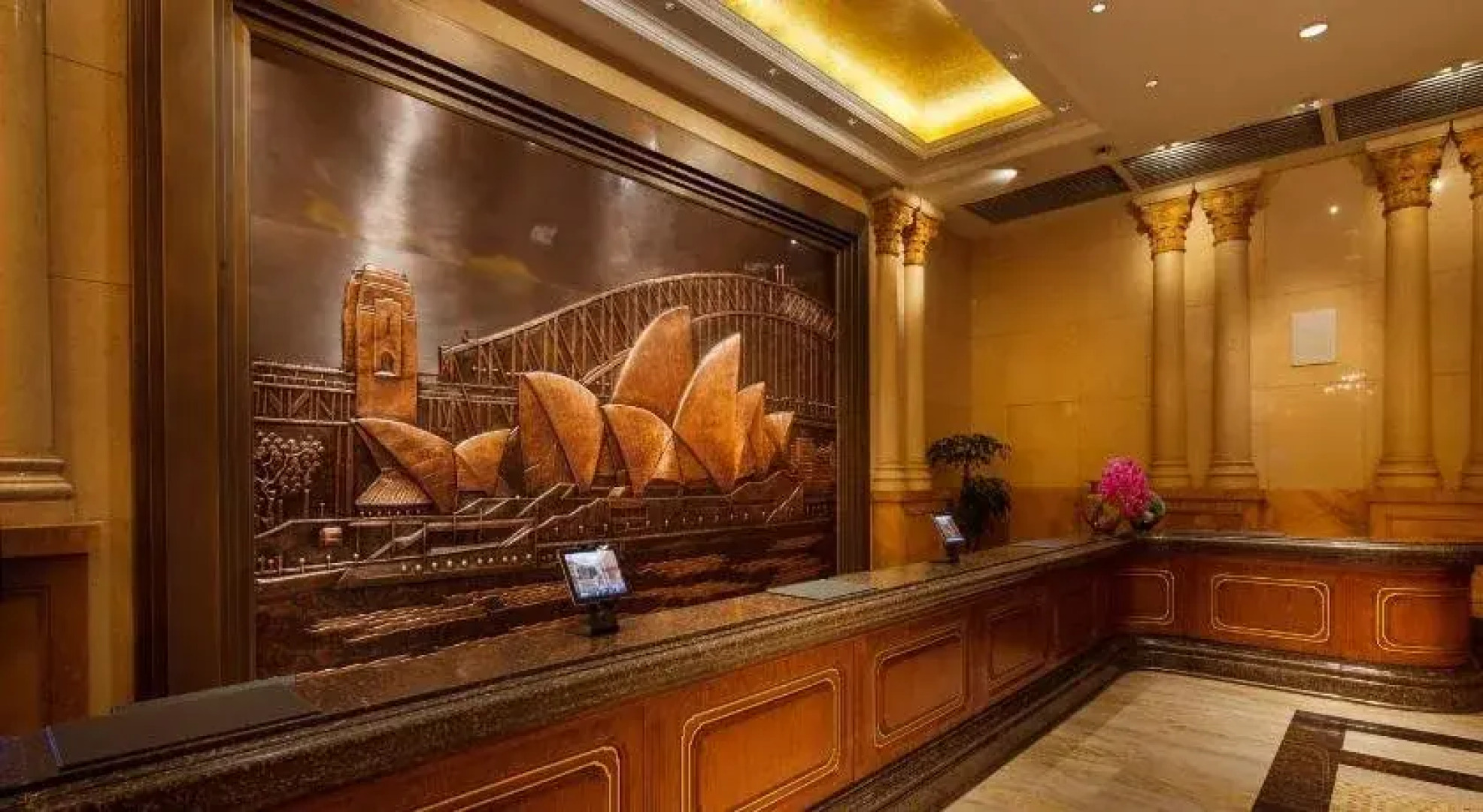 Chongqing Auwi Hotel