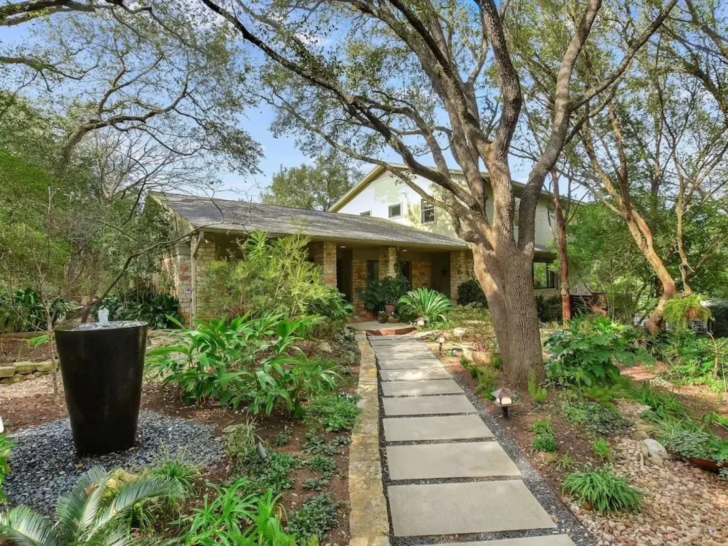 The Chaparral Estate 4 Bedrooms 4 Bathrooms Home