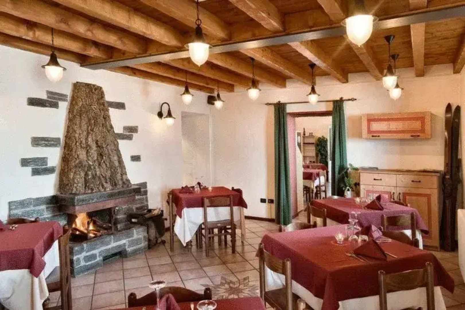 Ristorante Hotel Falchetto