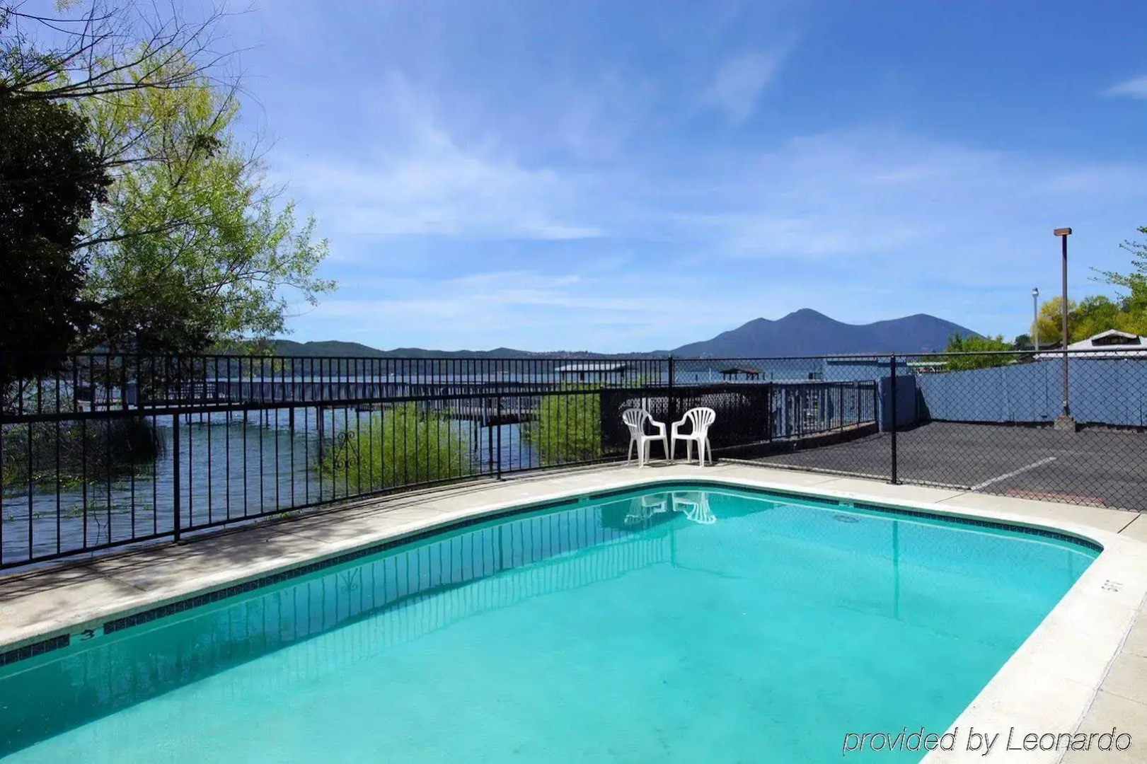 Americas Best Value Inn & Suites Clearlake Wine Country