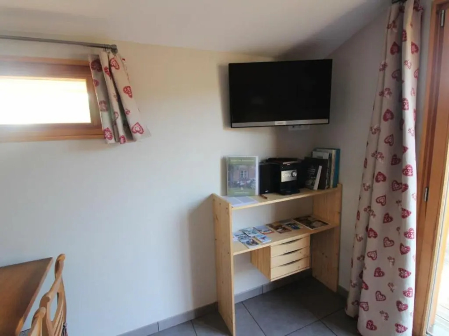 Chalet Cornimont, 2 pièces, 2 personnes - FR-1-589-41