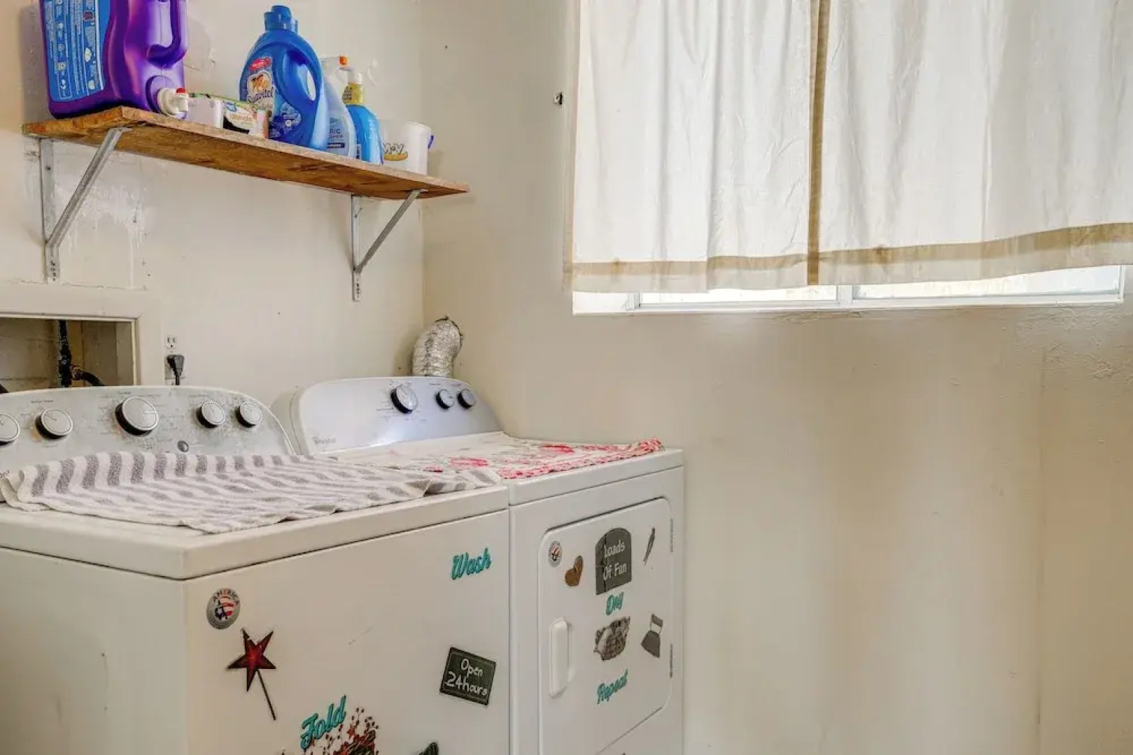 Charming Elk Mountain Home: Hunt, Hike & Fish!