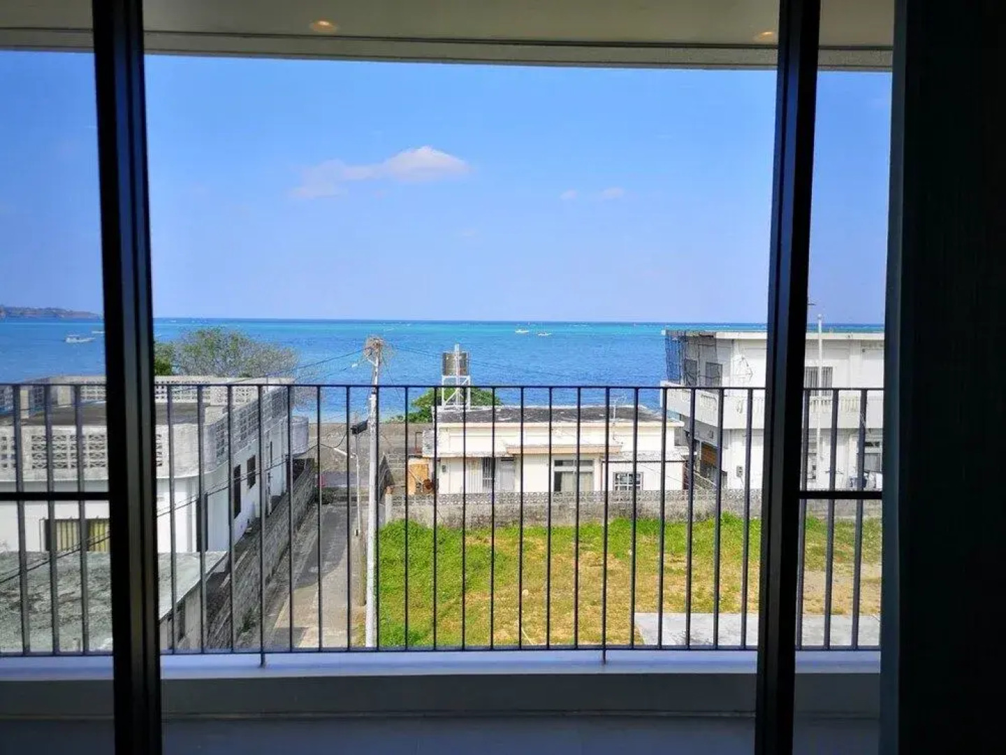 Onna Beach Square -恩納ビーチスクエア-